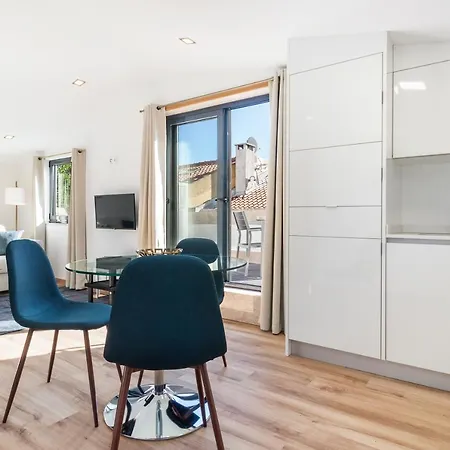 Perfect Cool With Terrace Апартаменти