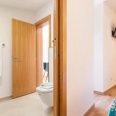 Апартаменти Perfect Cool With Terrace